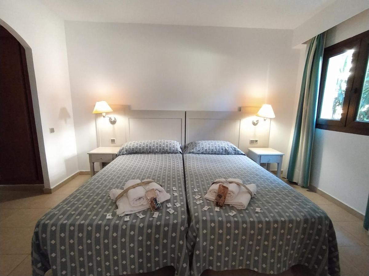Apartamento Dos Dormitorios Bajo, Vistas Piscina Isla Canela Buitenkant foto