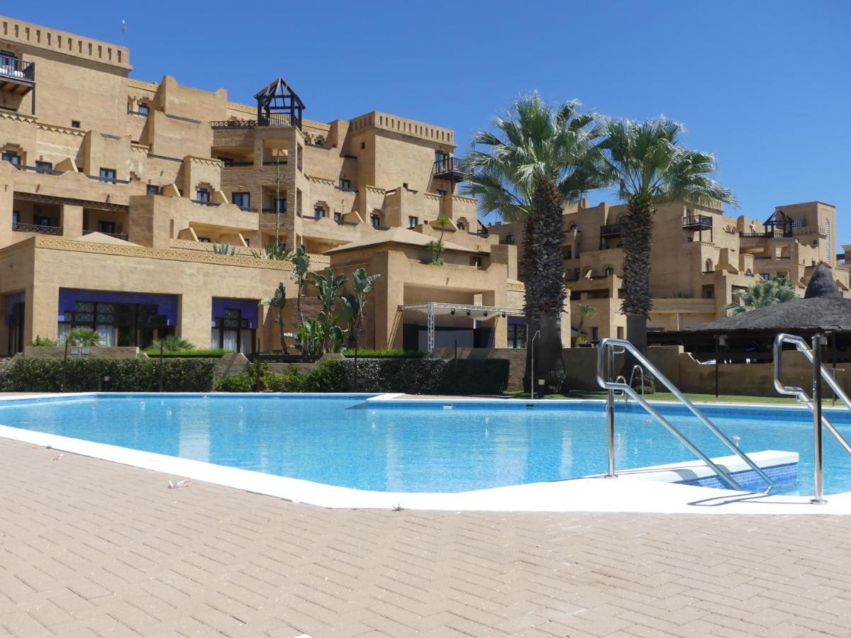 Apartamento Dos Dormitorios Bajo, Vistas Piscina Isla Canela Buitenkant foto
